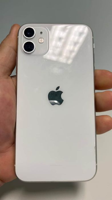Iphone 11 , Branco de  128 gb