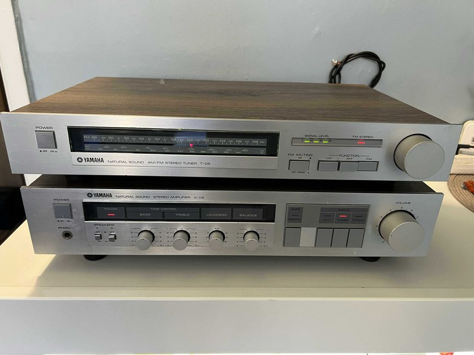 Yamaha T-05 Tuner - Amplifier A-05