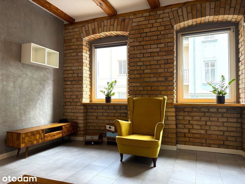 Umeblowana kawalerka w stylu loftowym | Centrum