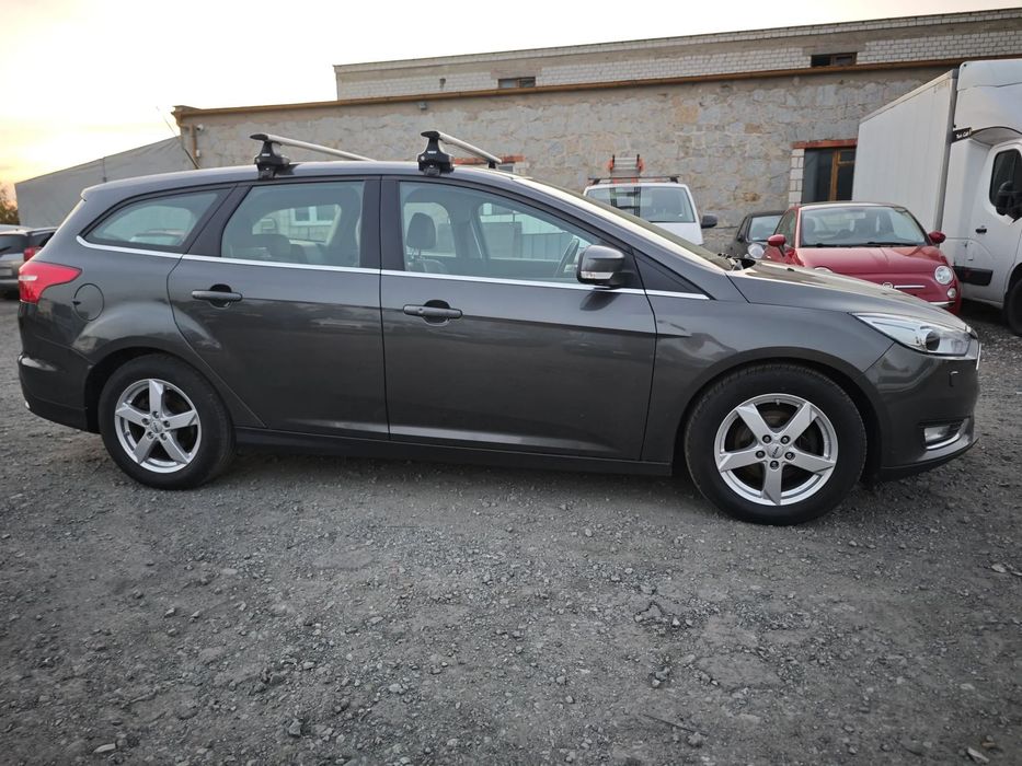 Ford Focus Ford Focus 2017 125KM Bogate wyposażenie