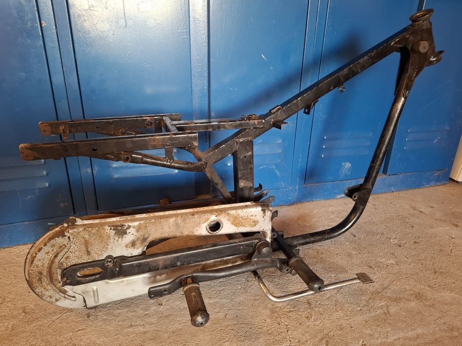 Rama Wsk 175 z 1977roku Łezka Kobuz