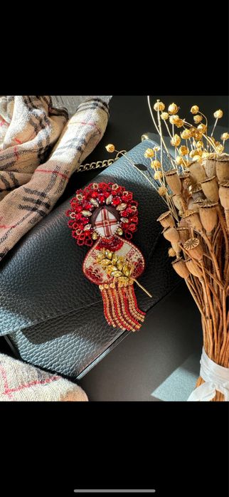 Брошка мотанка, лялька мотанка