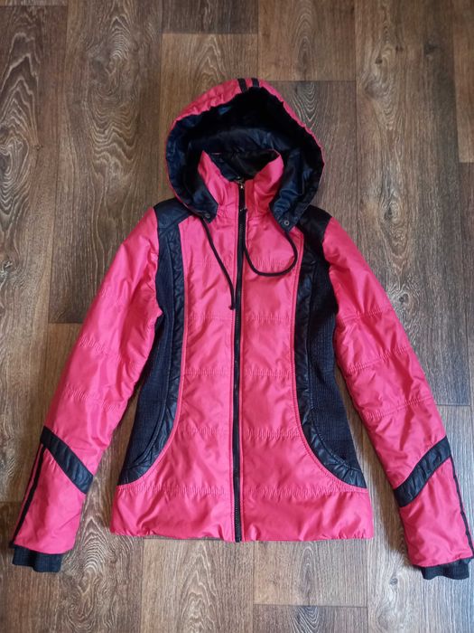 Демісезонна курточка для дівчинки