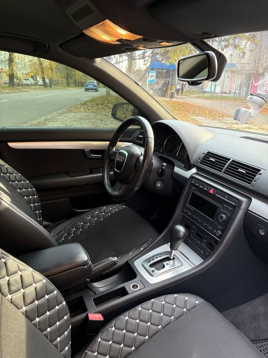 Audi A4 B7 2007року в гарному стані