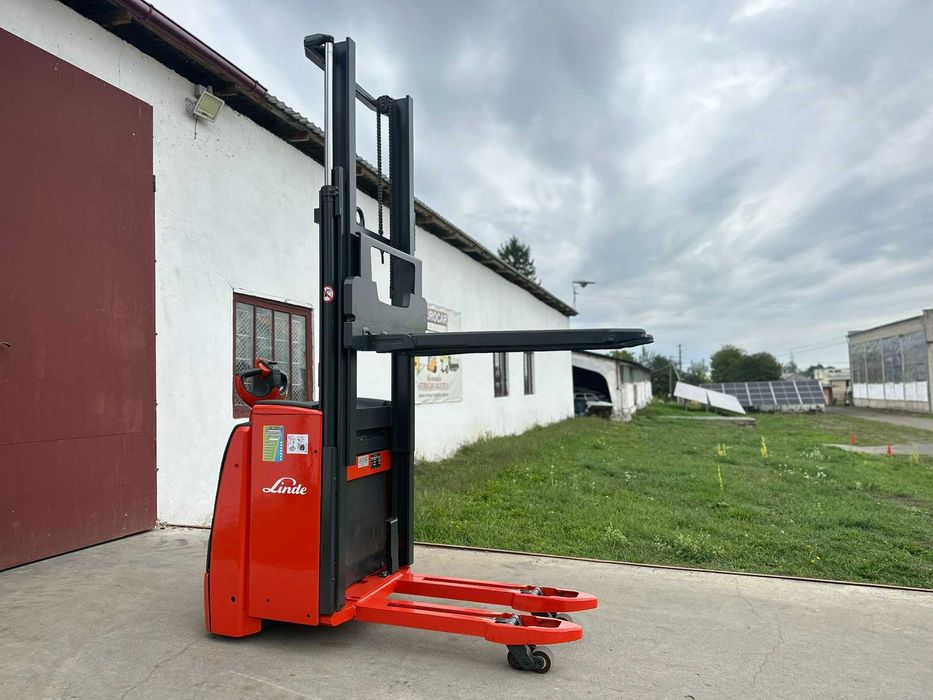 Електричний Штабелер 1465* Linde L14 1,4 283 см