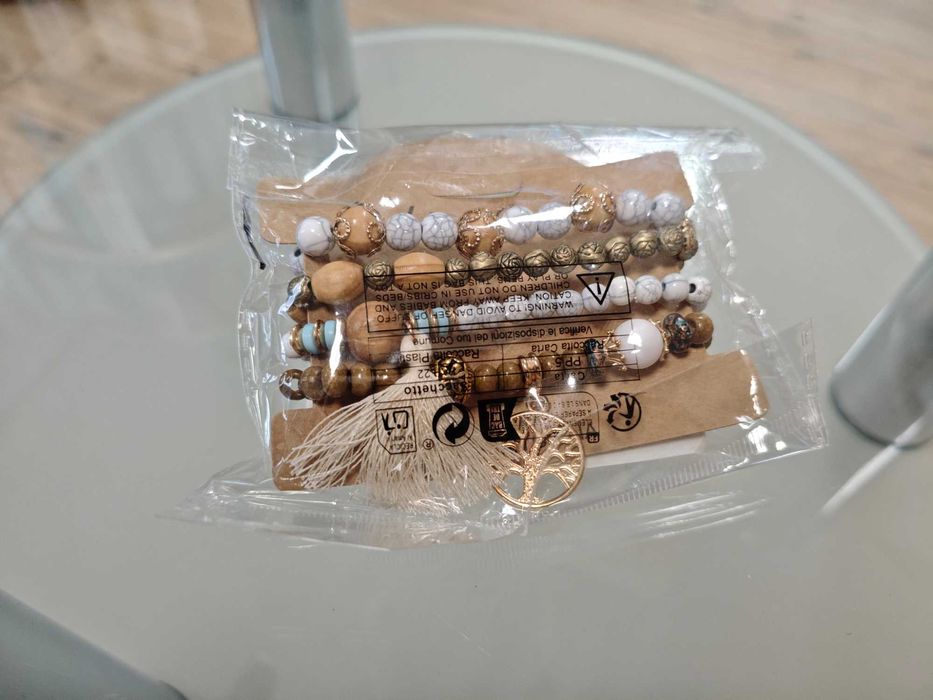 Bransoletki 4 szt., nowe