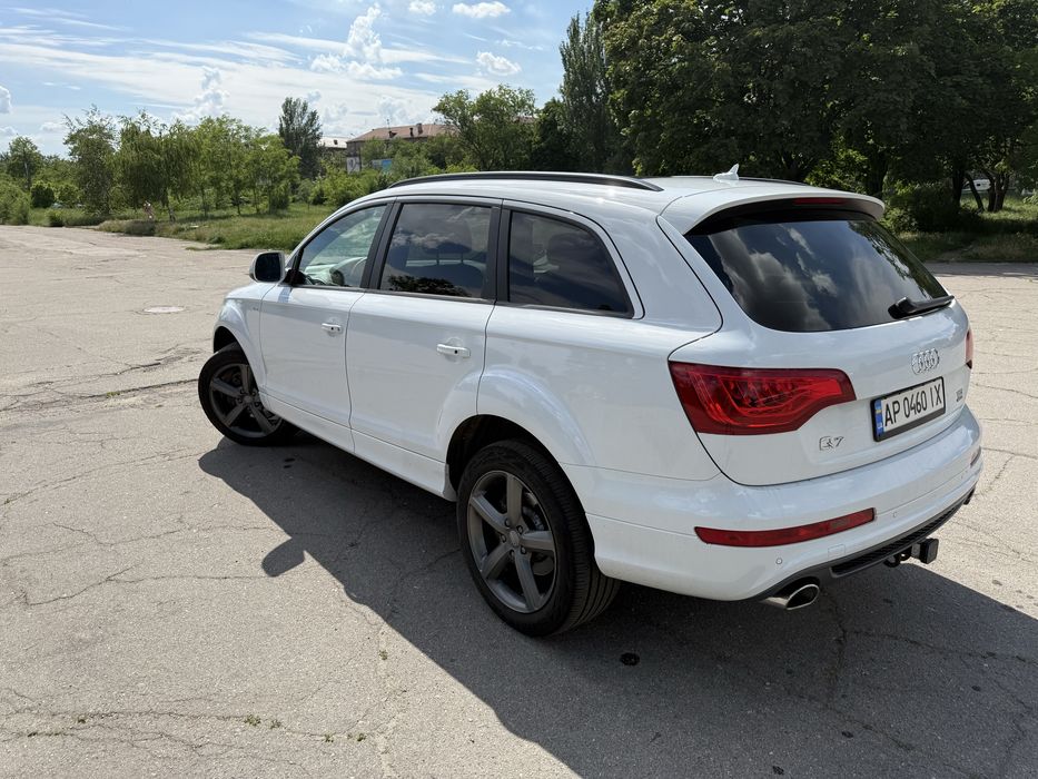 Audi Q7 Sline 2013 года