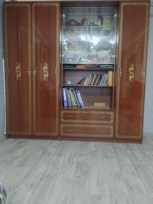 Продам меблі для вітальні, або спальні