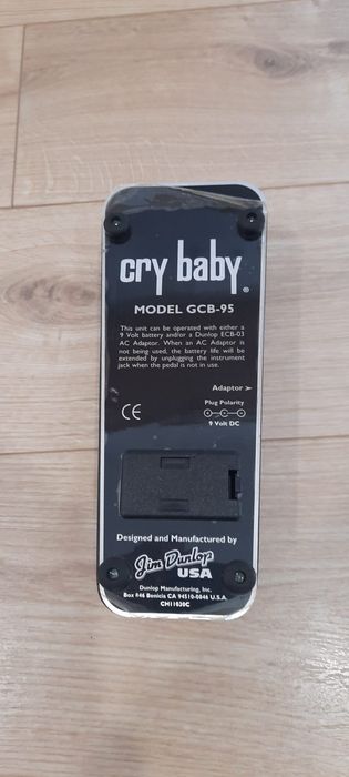 BOSS DD-3T e CRY BABY como novos