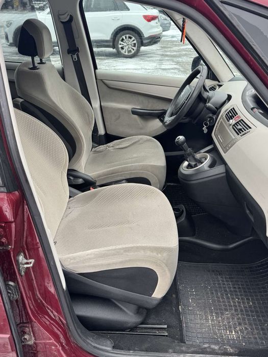 Citroen c4 grand picasso 7 osób