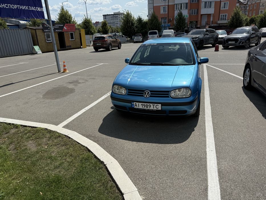 Volkswagen Golf 4