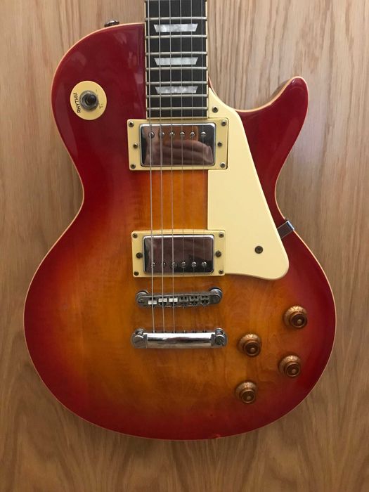 Fenix Guitarra Electrica by Young Chang - 90's Les Paul - Sunburst