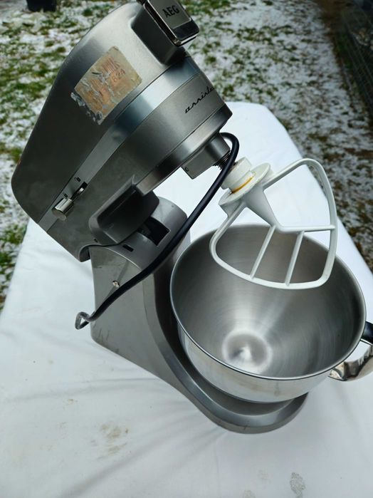 Robot planetarny AEG - Electrolux KM 4700 - używany