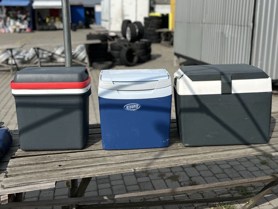 Автомобільний холодильник (фреон/12/220)