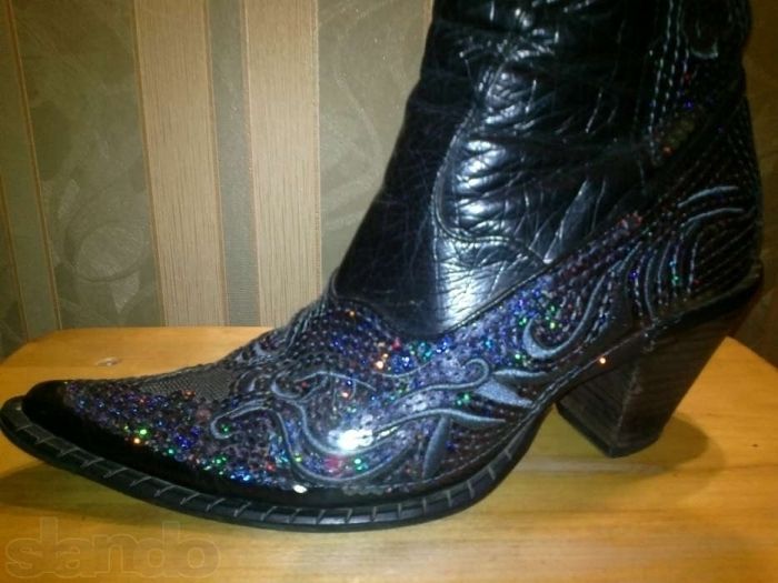 Жіночі казаки. Розмір 37.