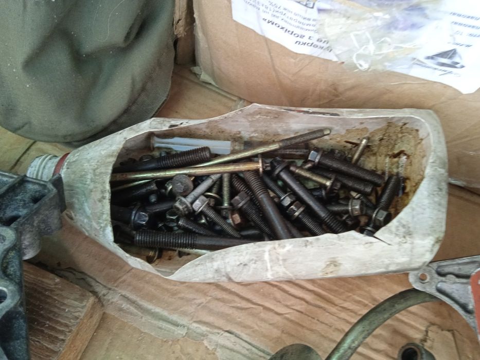 Шків, масляний насос, шатун , помпа двигуна к9к Рено кенго 1,5 дсі