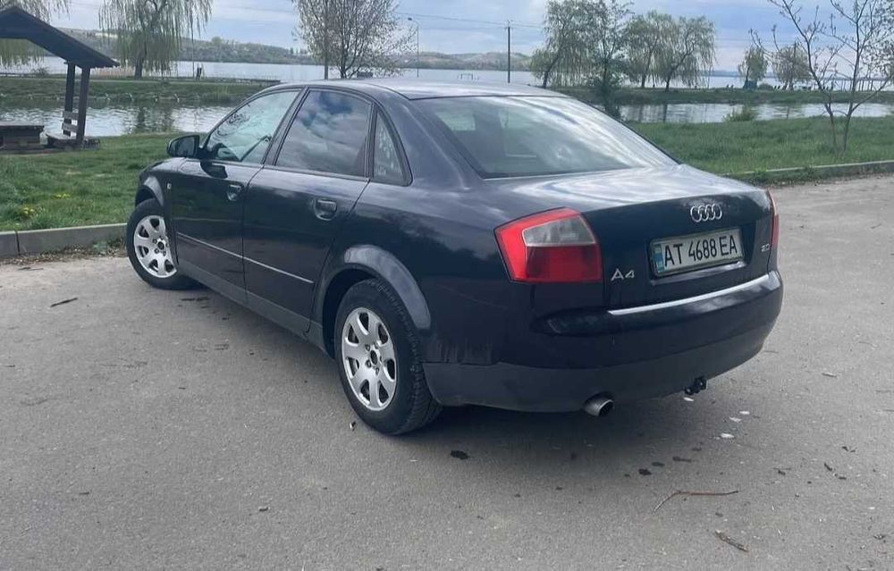 Автомобіль Audi A4