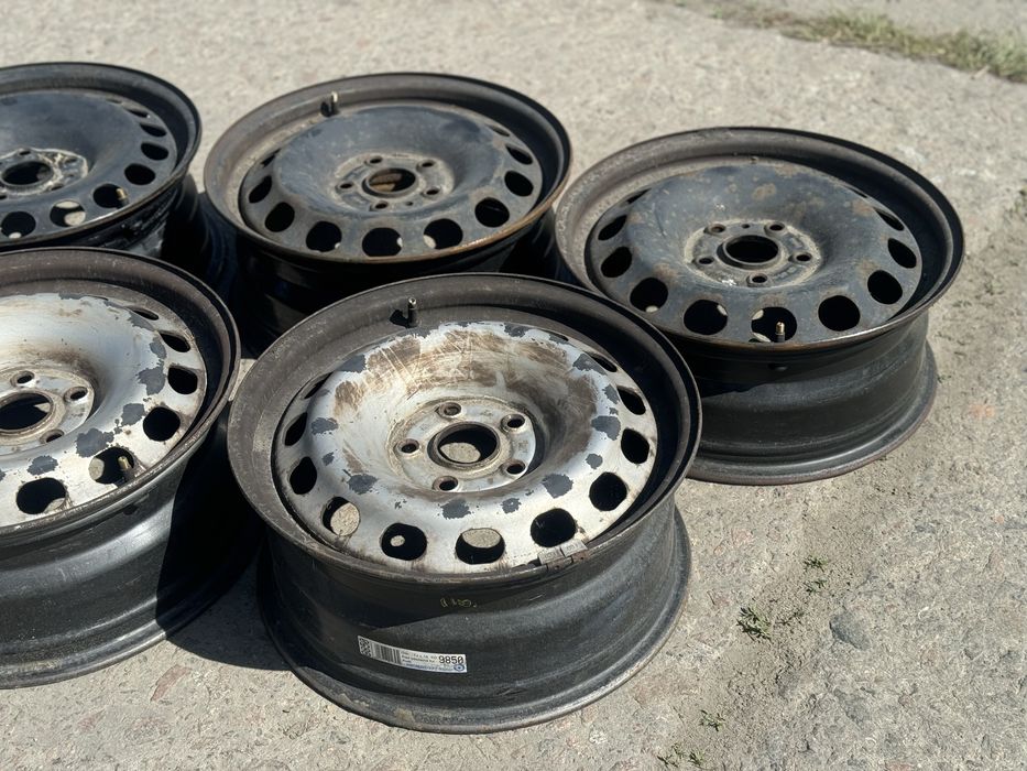 Диски металеві Audi R16 бляшанки р16 passat skoda golf seat колеса