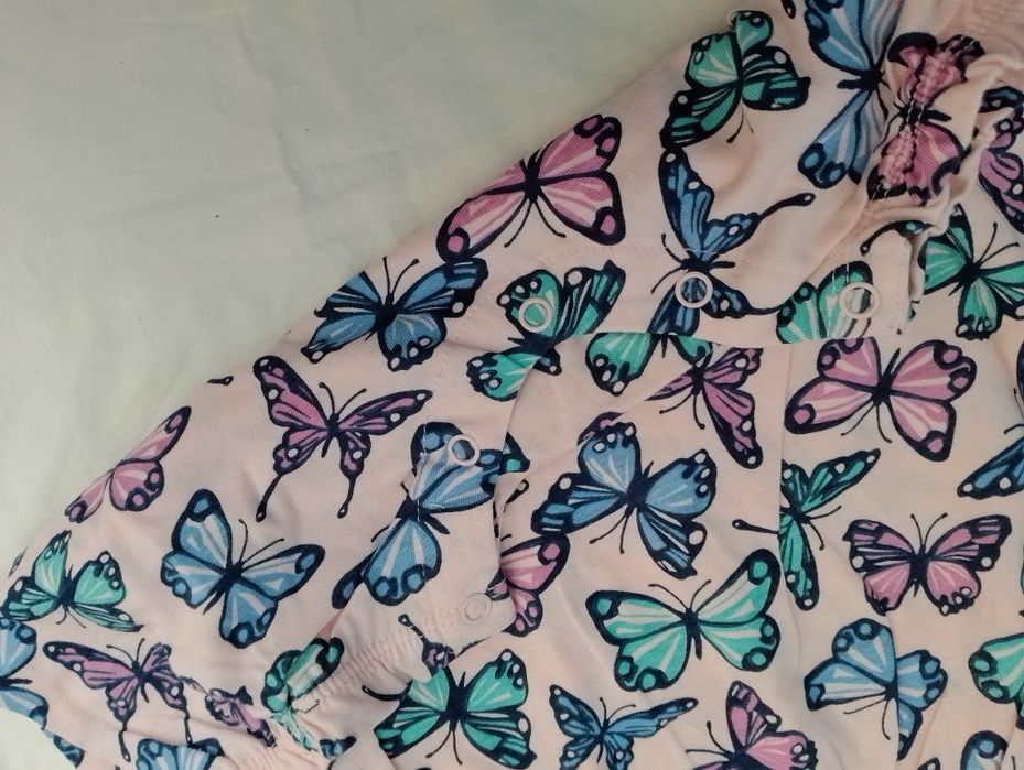 Rampers i opaska w motylki