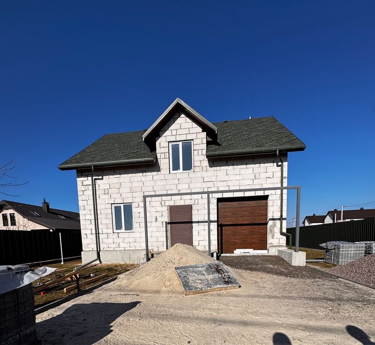 Будинок 140м2 з гаражем на 6сотках землі, с.Гатне