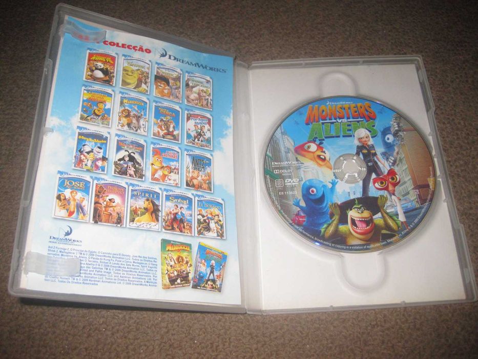 DVD "Monstros vs. Aliens"