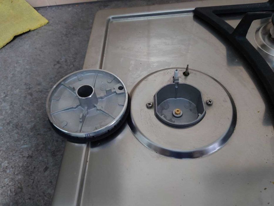 Газова варильна поверхня Ventolux HG E7 CEST 4 конфорки, чавун 1-турбо