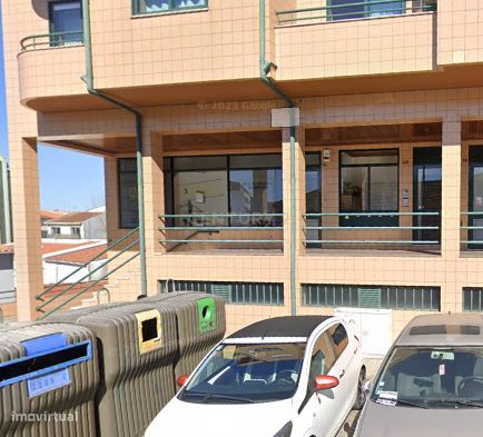 Clínica Dentária - Oportunidade Única!