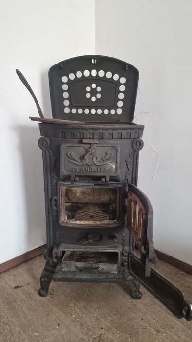 Salamandra de ferro fundindo