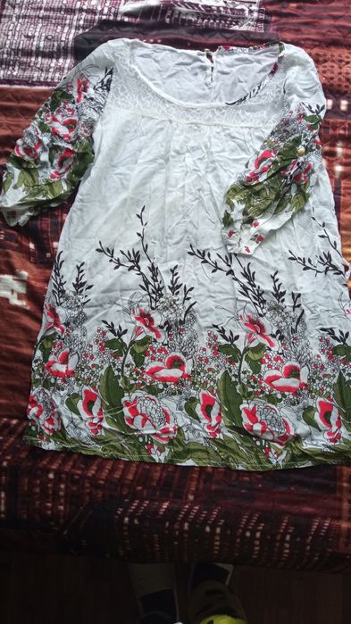 Одяг для вагітних. Комбінезон, брюки, плаття, футболка 42-44р