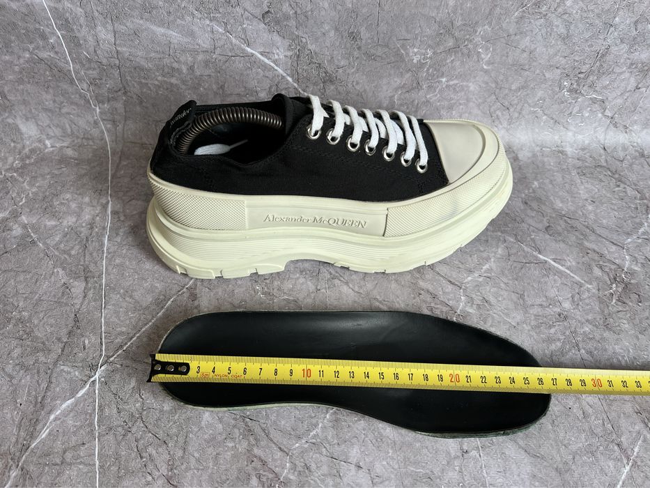 Alexander McQUEEN кроссовки 40