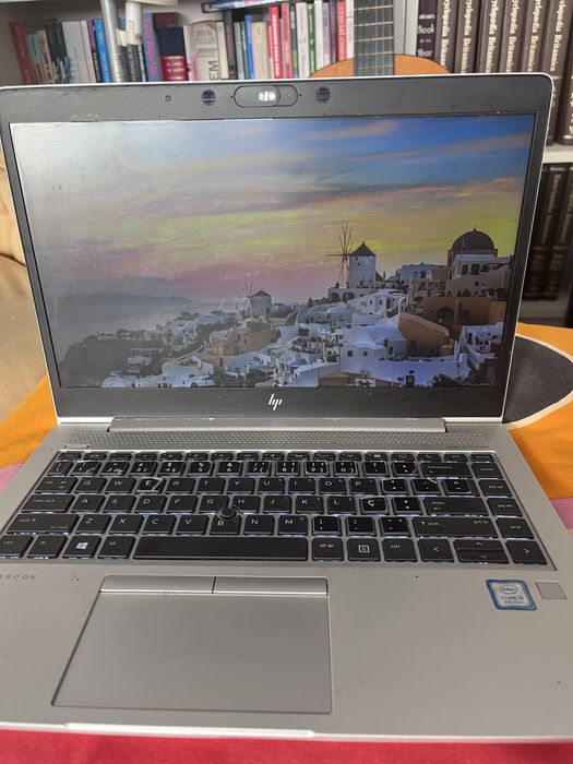 Hp elitebook  400 gb