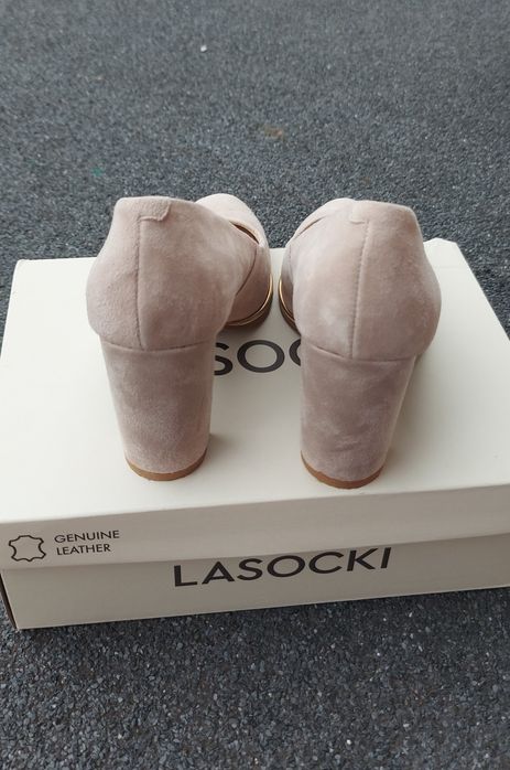 buty czółenka obcasy szpilki 36 Lasocki beżowe