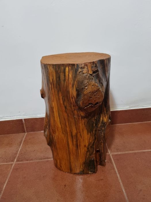 Tronco para apoio de casa