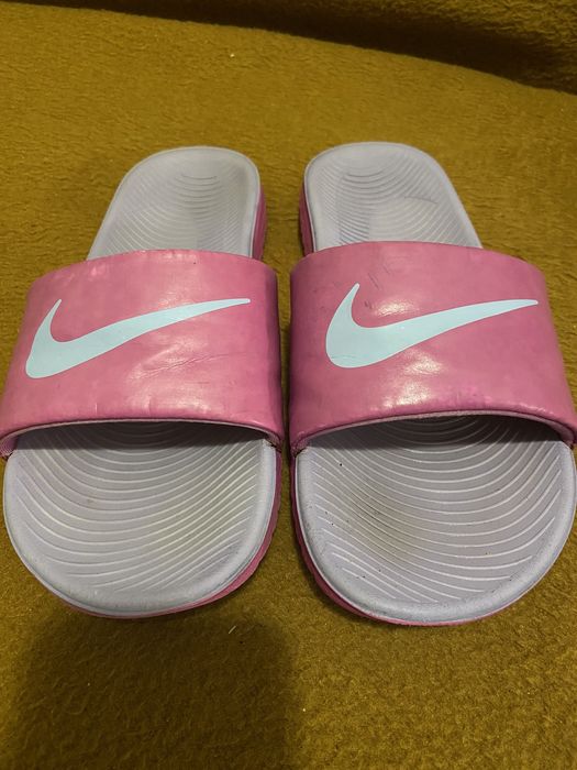 Продам тапочки nike 40,5 р