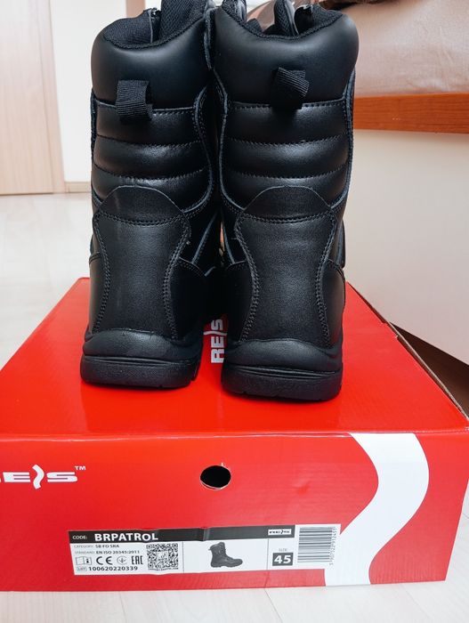 Buty taktyczne , nowe.