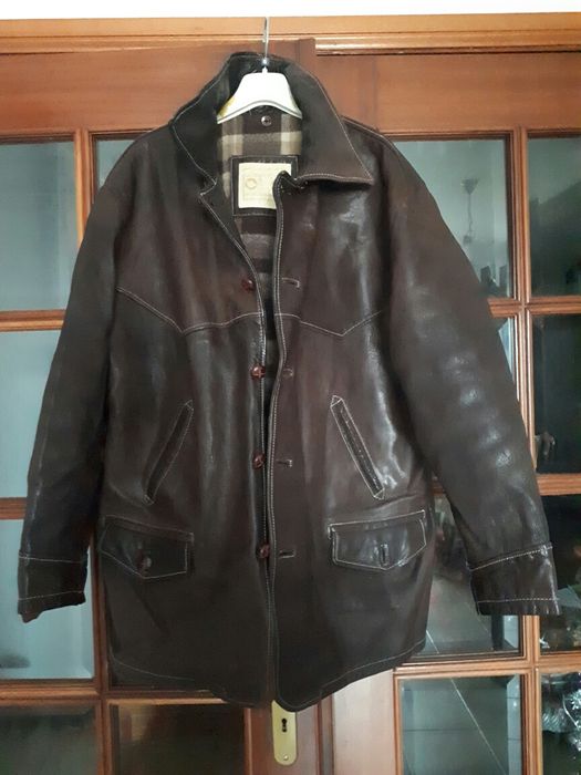 Casaco em Cabedal forrado