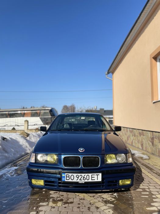 Продам Bmw e36 318i