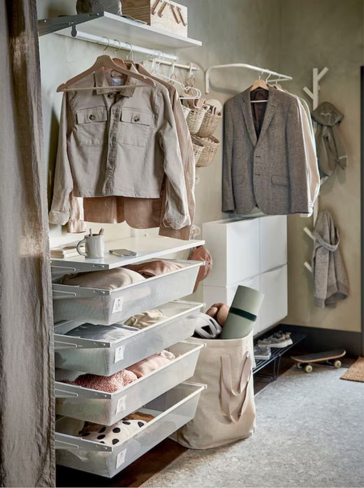 Roupeiro Boaxel Ikea componentes