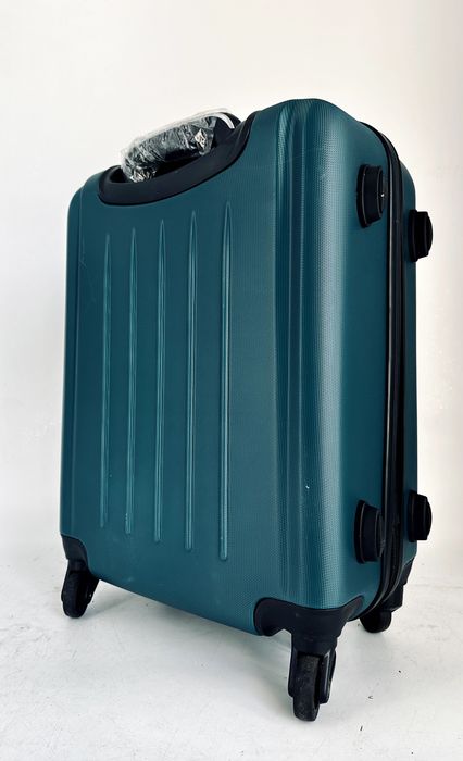 Nowa walizka kabinowa Ryanair wizzair butelkowa zieleń