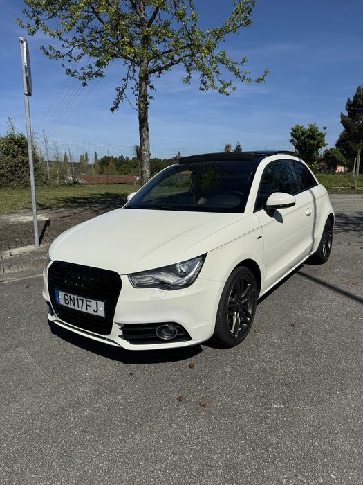 Audi A1 S-Line teto panoramico(abrir) — photo 2
