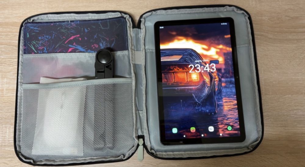 Tablet + Kit Completo (Rato LED, Capa e Suporte)