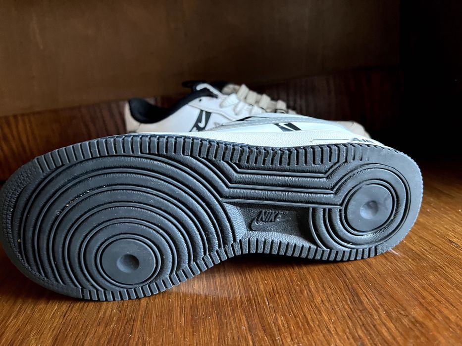 Nike Air Force 1 LV8 Оригінал шкіра