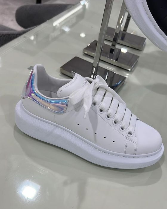 Alexander Mcqueen Holográficos