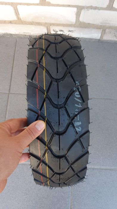 Покришка для скутера  NILON 120-70-r12Нова