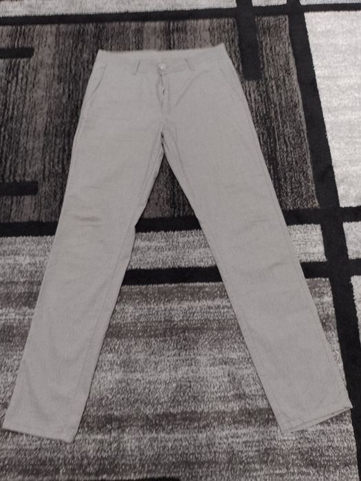 Spodnie materiałowe szare