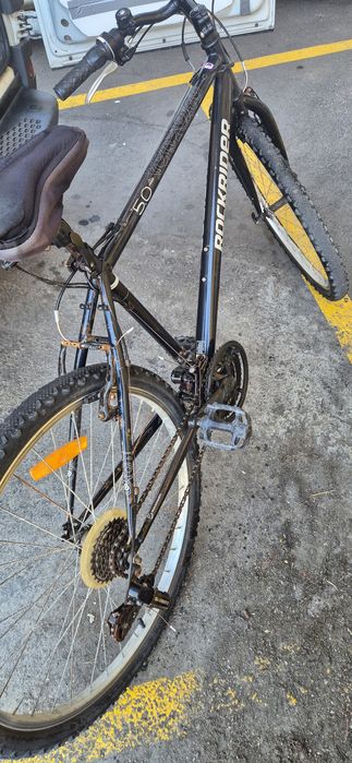 Vendo bicicleta Rockrider em bom estado.