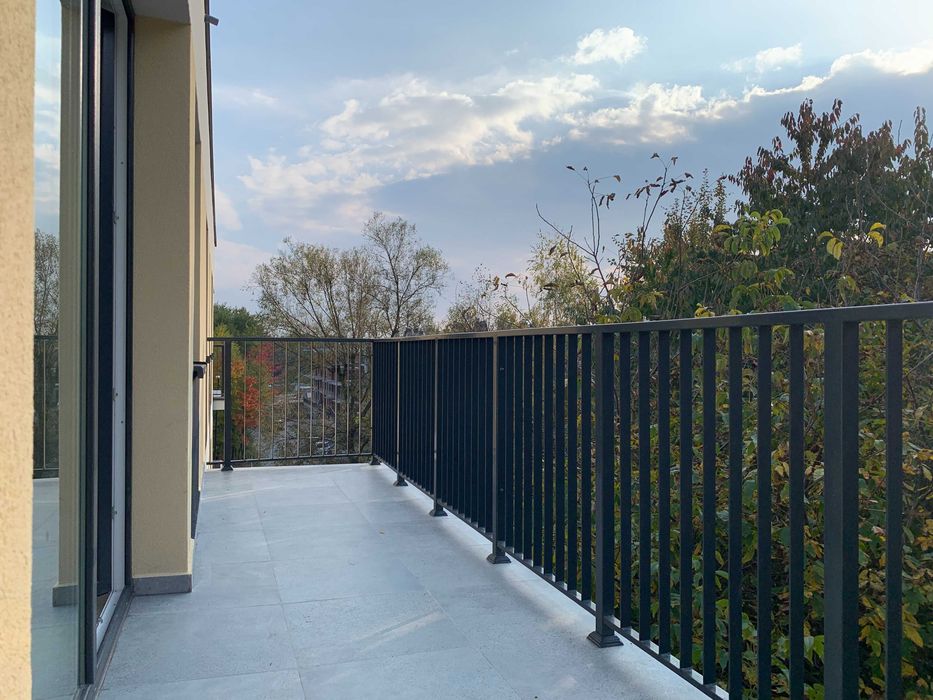 3 pokoje w apartamentowcu