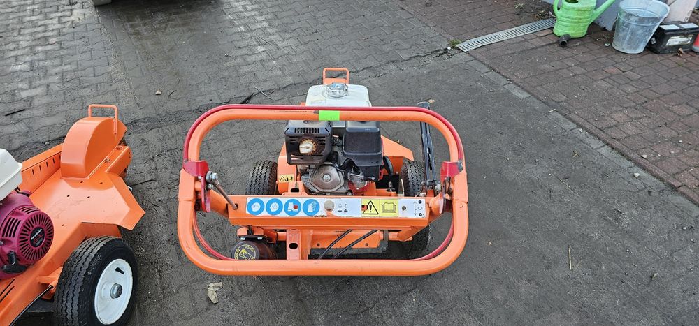 Frezarka do pni Dosko 337 Honda Laski Vermeer