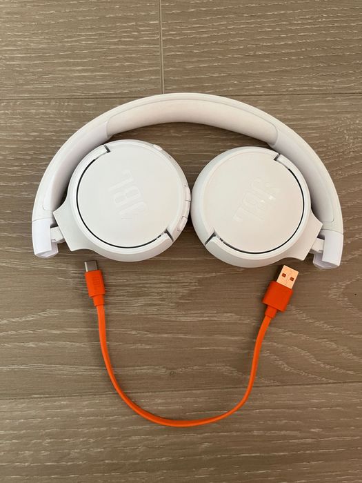 Słuchawki bezprzewodowe JBL TUNE 510BT Biały