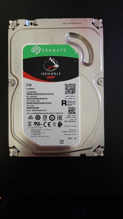Seagate IronWolf 2TB (ST2000VN004)